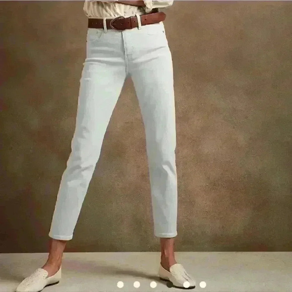 Banana Republic Slim Jeans - Picture 4 of 8